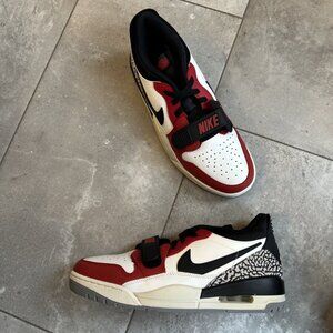 Jordan Legacy 312 Low Chicago Sneakers Men's Size 10.5 CD7069-106